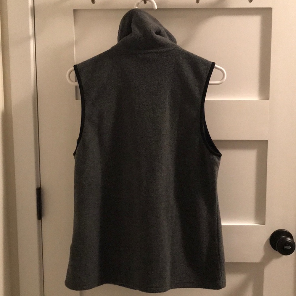 Fleece vest - Picture 4 of 4